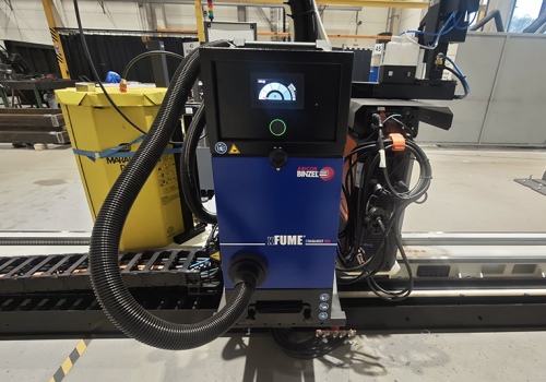 Робот с локальным дымоудалением